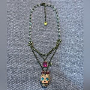 Betsey Johnson “Viva la Betsey” vintage pink sugar skull necklace